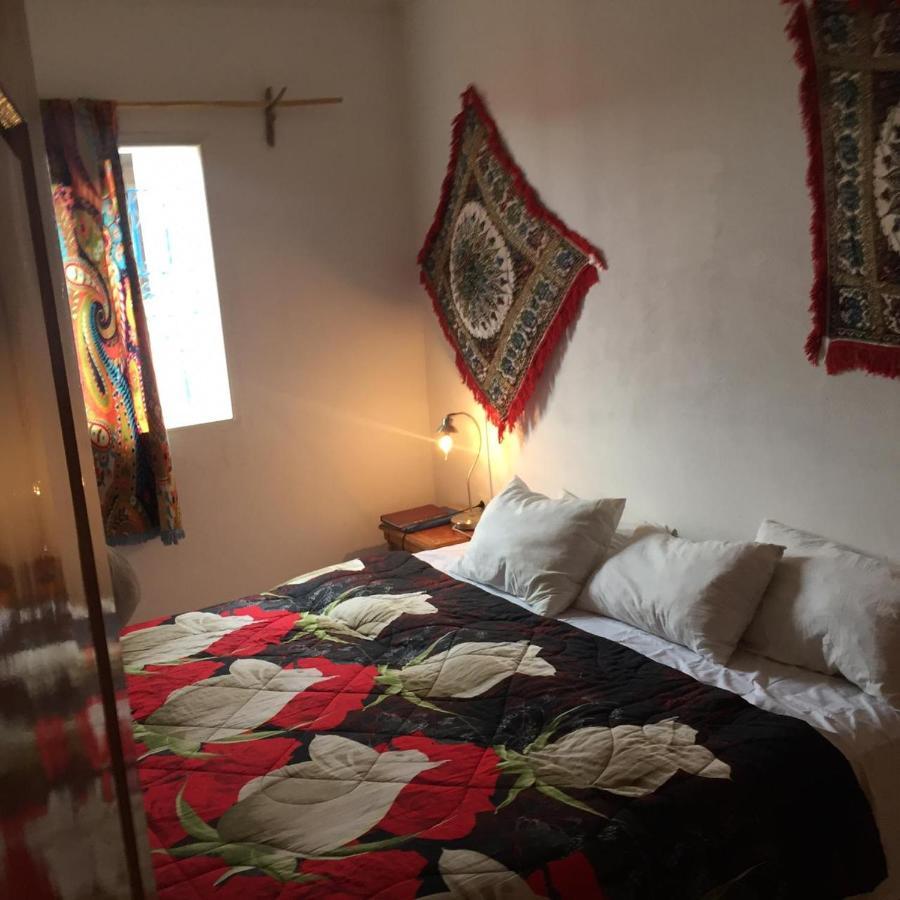 Agachill Surf House Bed and Breakfast Tamraght Exteriör bild