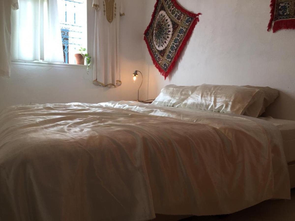 Agachill Surf House Bed and Breakfast Tamraght Exteriör bild